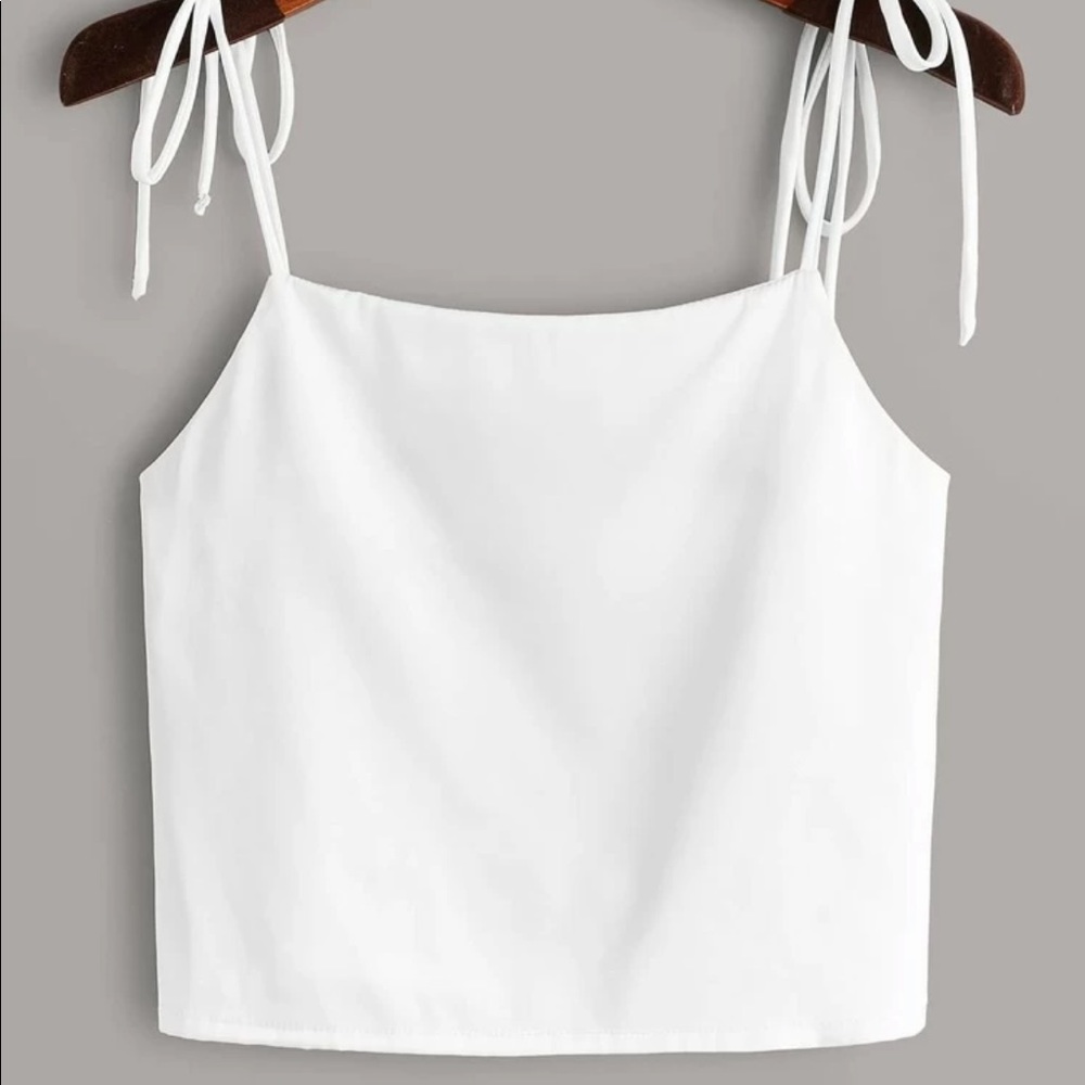 White crop top